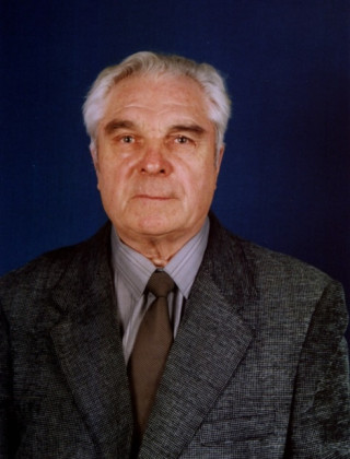 Маслов  Валентин Иванович (14. 09. 1935 – 2019гг.).