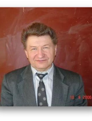 Томашевский Виктор Борисович.